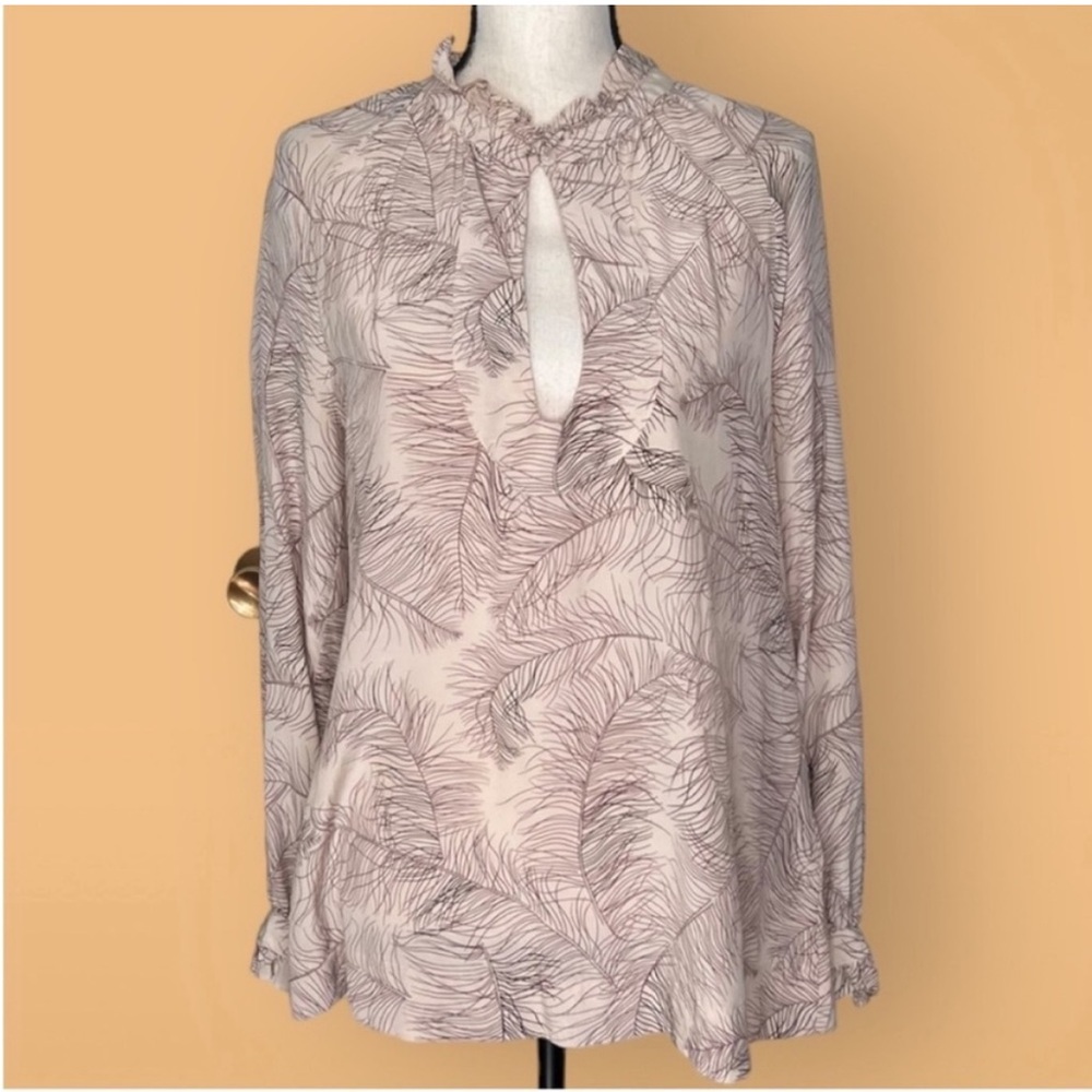 Joie Pink Leaf Print Ruffle Silk Blouse Size Large